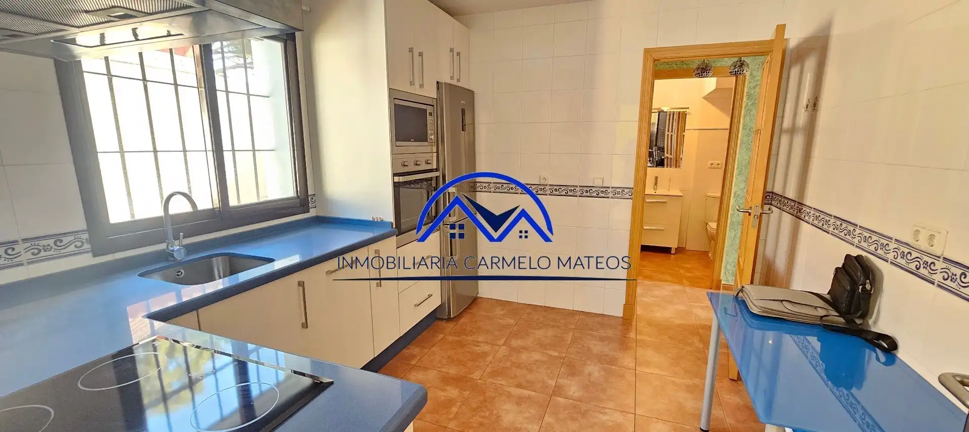 Cocina de Dúplex en venta en Sanlúcar de Barrameda con Aire acondicionado y Piscina