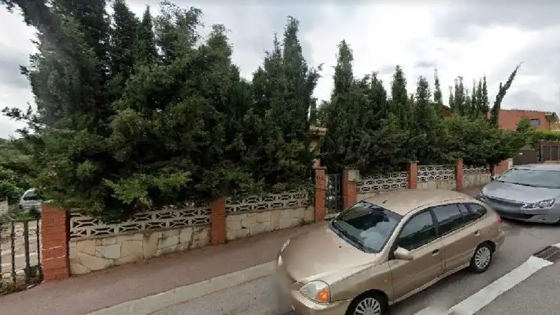 Casa amb piscina en venda a Carrer Pineda, imagen 2