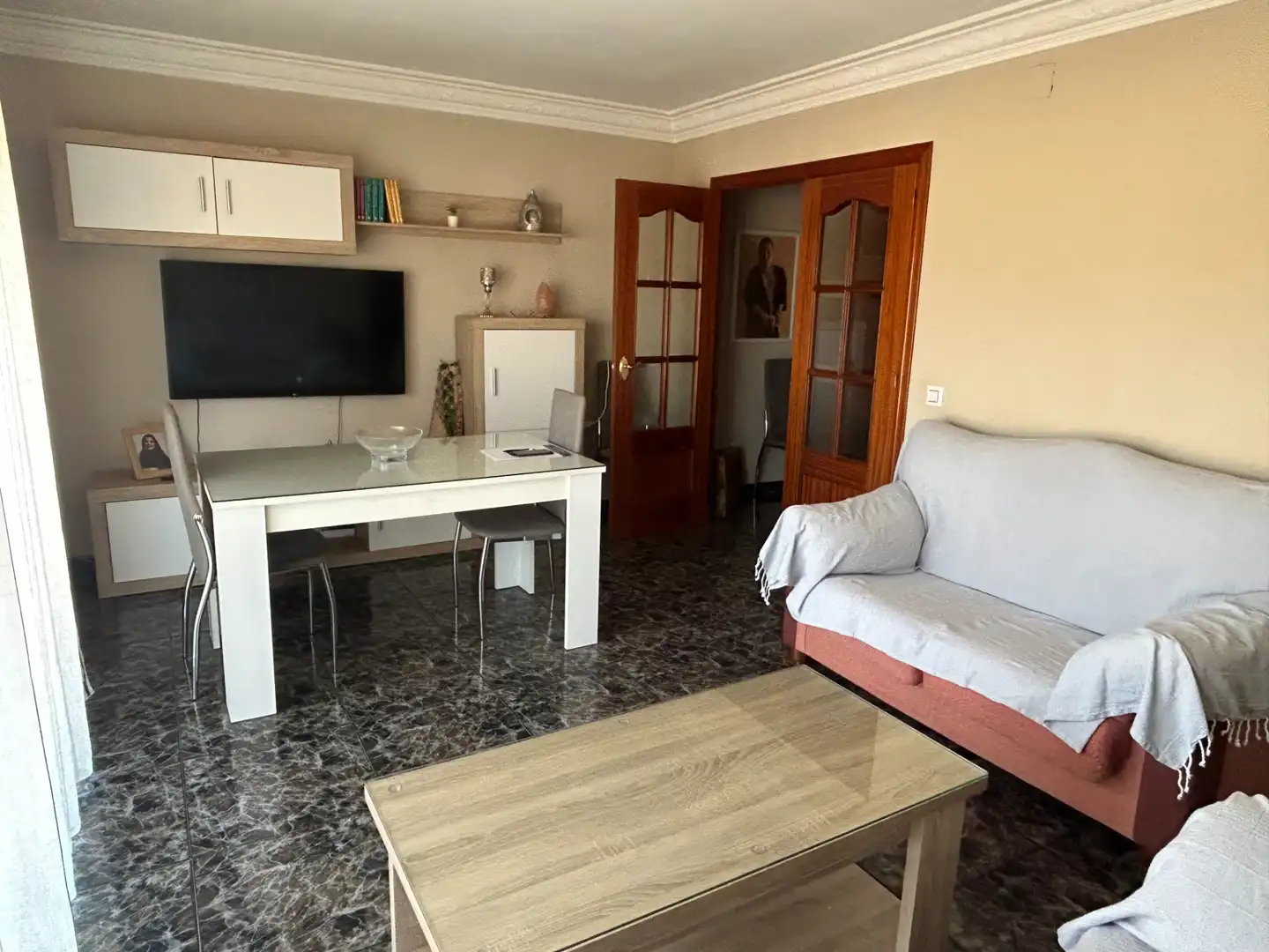 Sala de estar de Piso en venta en Andújar con Aire acondicionado, Amueblado y Horno