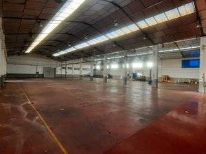 Nave industrial en Alquiler en Barrio de la Estación