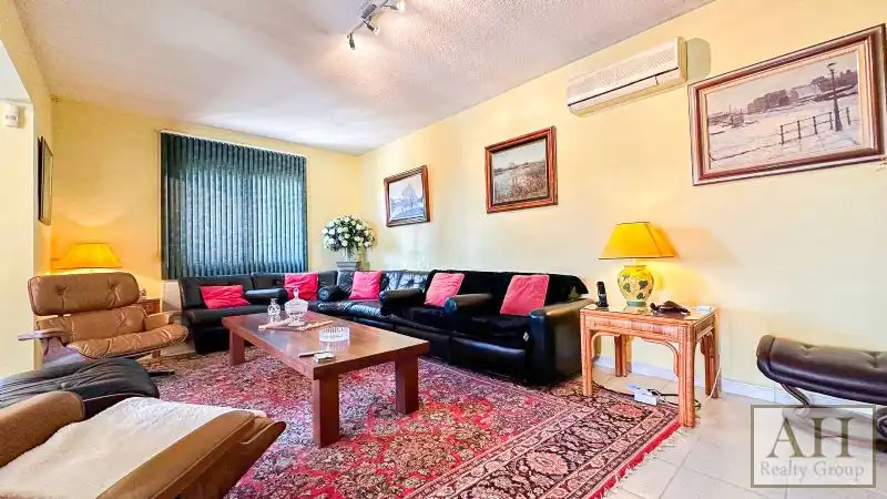 Houses for sale in Pueblo - Urbanizaciones