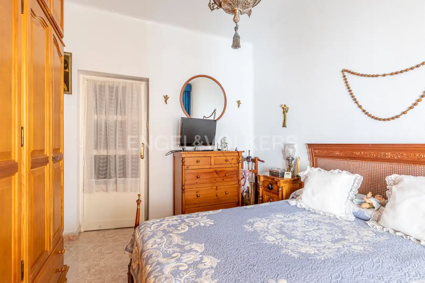Bedroom of Houses for sale in Sevilla  with Heating, Terrace and Balcony