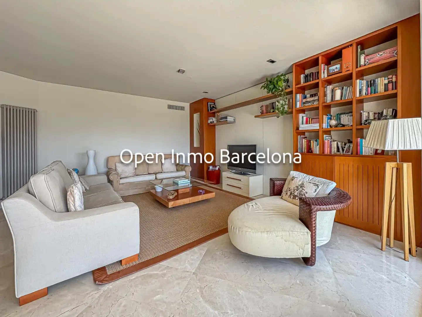 Sala de estar de Piso en venta en Sitges con Calefacción, Terraza y Piscina comunitaria