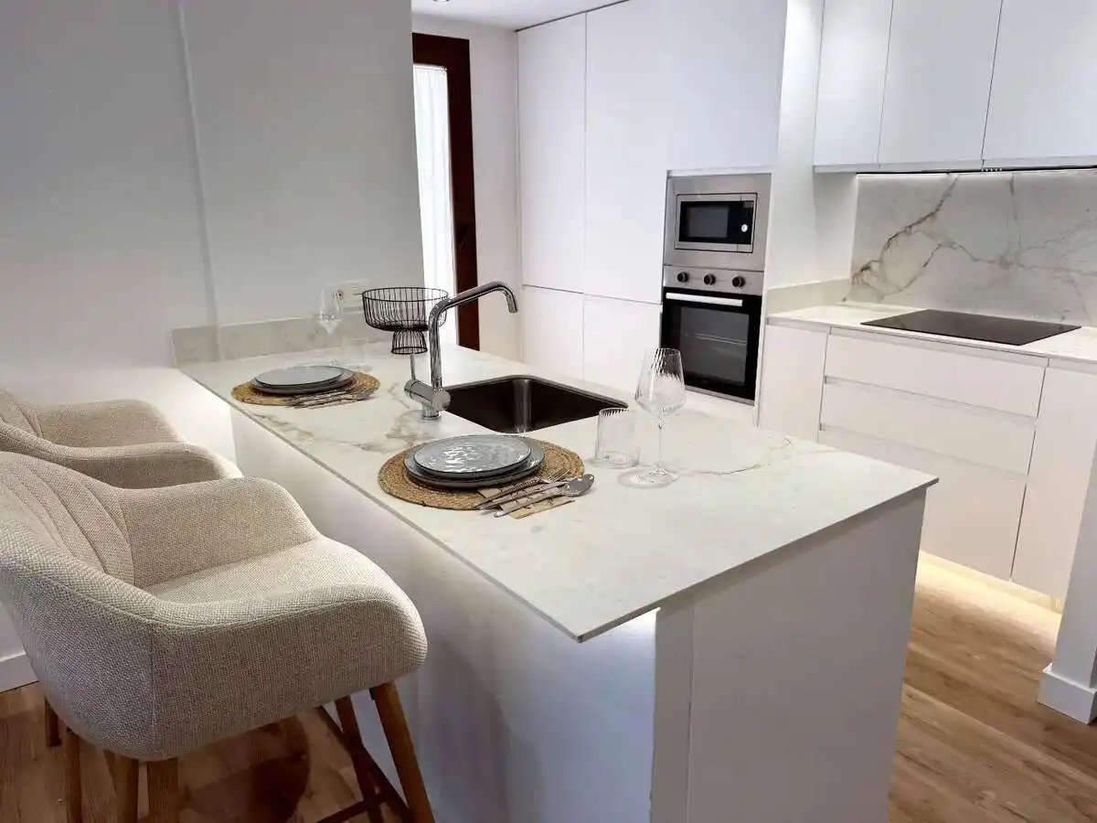 Appartamento con terrazza in vendita a Puerto de la Duquesa
