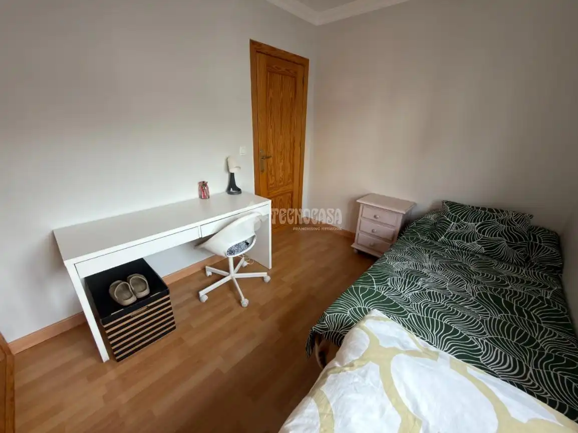 Bedroom of Flat for sale in Armilla  with Air Conditioner and Balcony