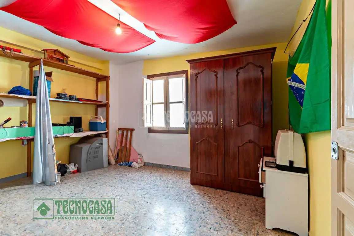 Houses for sale in Tolox