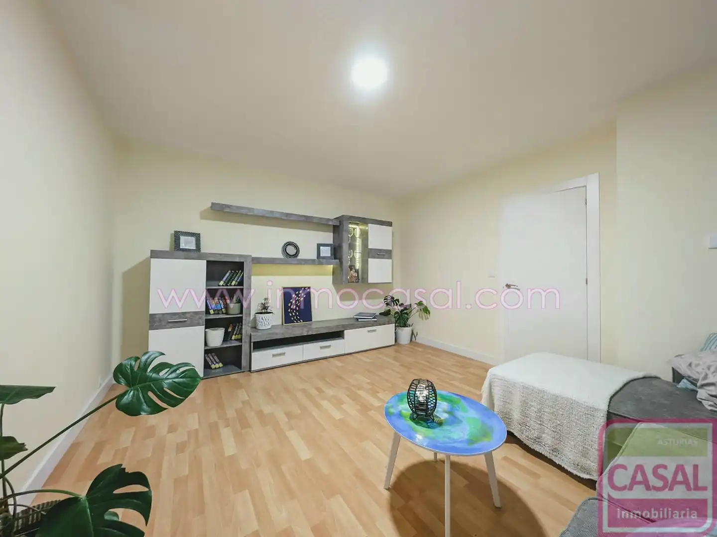 Wohnzimmer von Wohnung zum Verkauf in Oviedo  mit Abstellraum und Möbliert