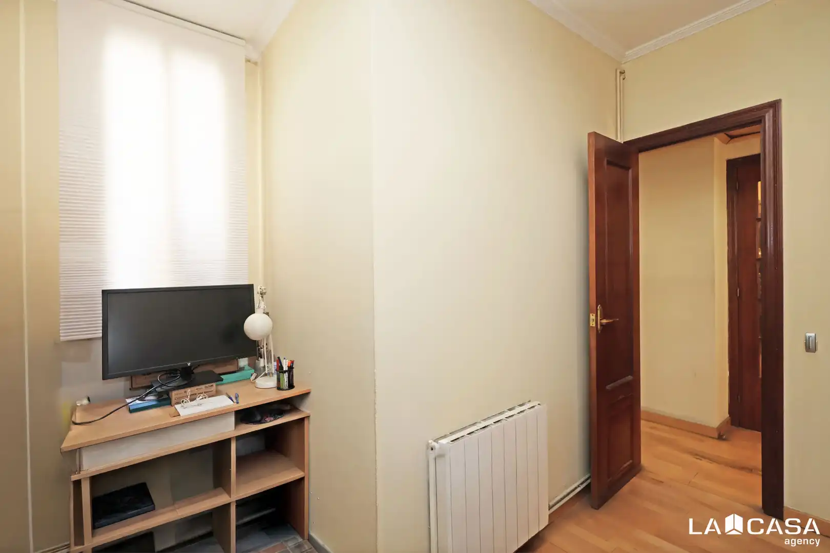 Bedroom of Flat for sale in Barcelona  with Air Conditioner, Heating and Parquet flooring