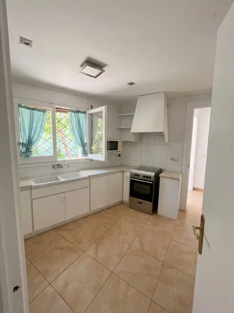Casa o chalet en venta en Carrer Josep Maria Folch i Torres, Cabrils