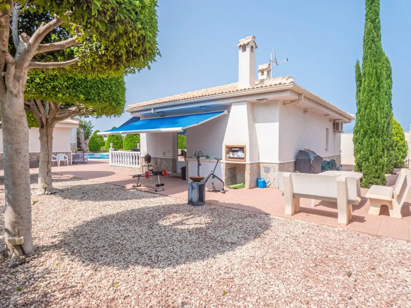 Vista exterior de Casa o chalet en venta en Rojales con Jardín privado, Terraza y Piscina