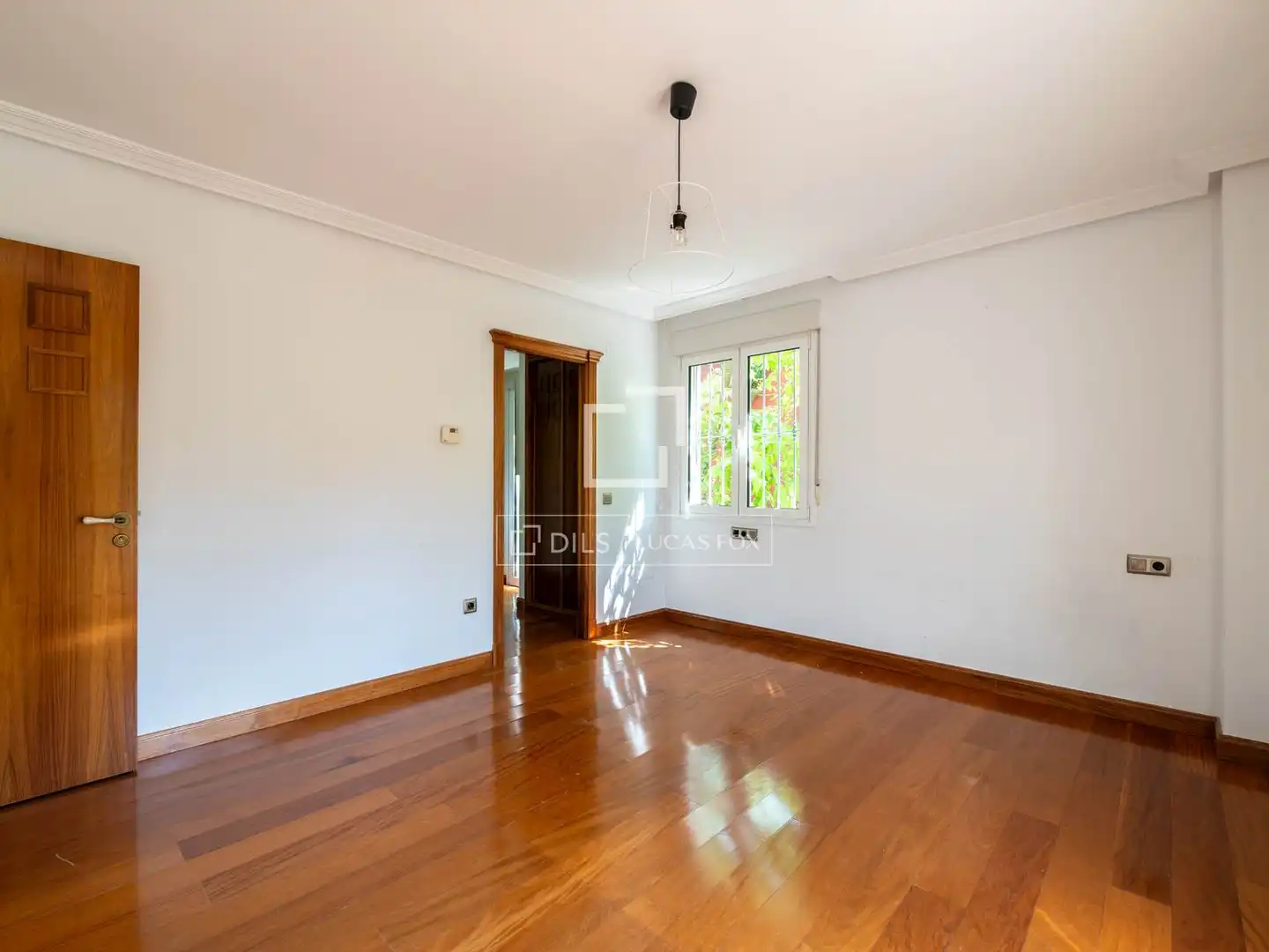Jardí de Casa o xalet en venda en Madrid amb Aire condicionat, Calefacció i Jardí privat