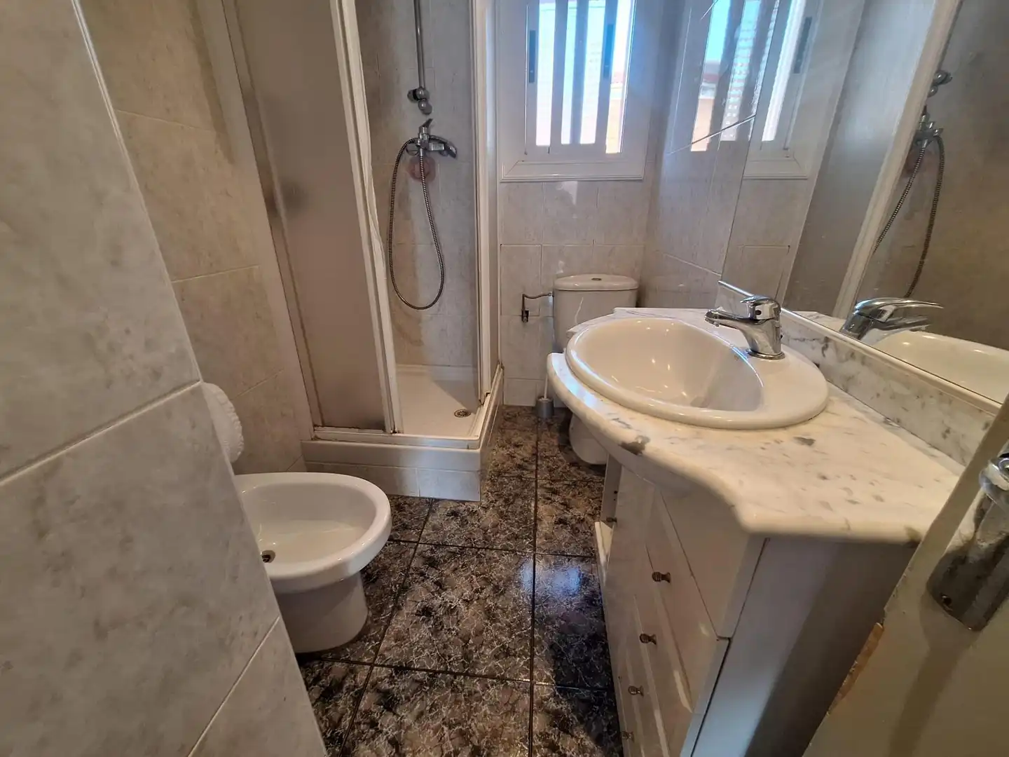 Baño de Piso en venta en Sabadell con Terraza
