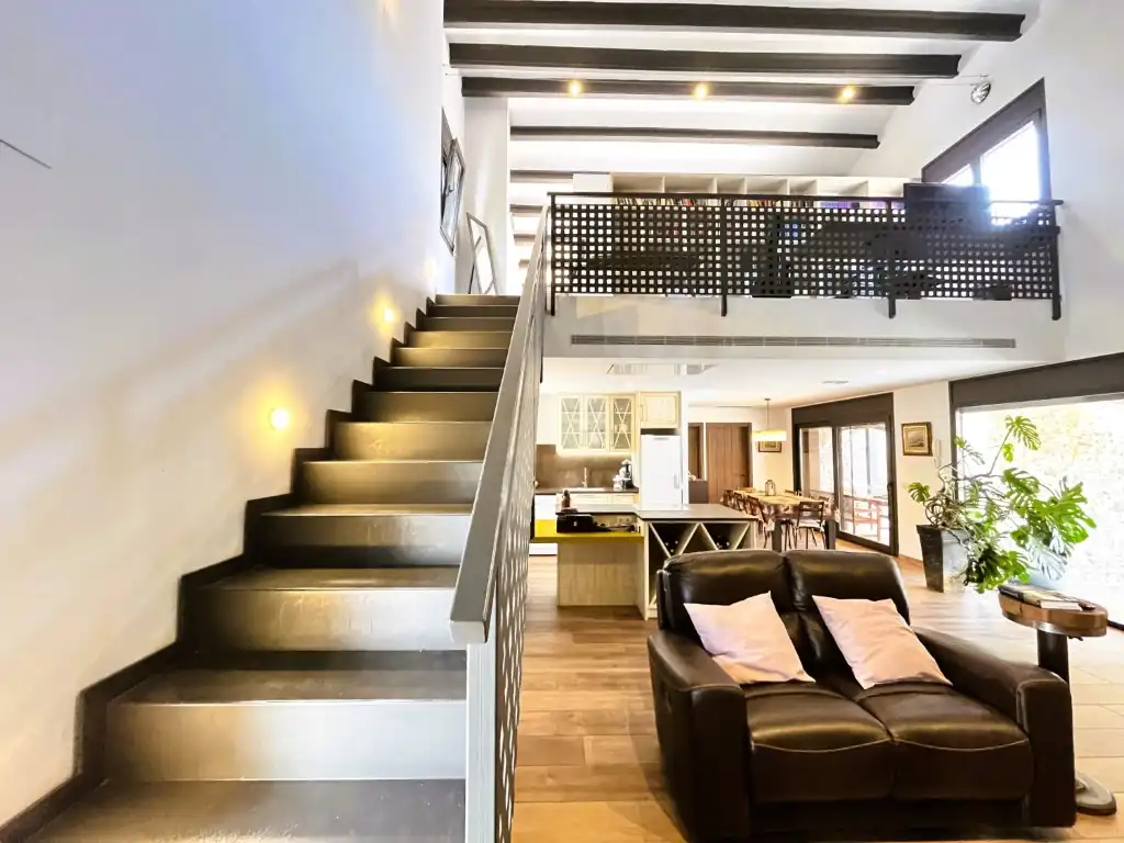 Houses for sale in Calle Angel, 4