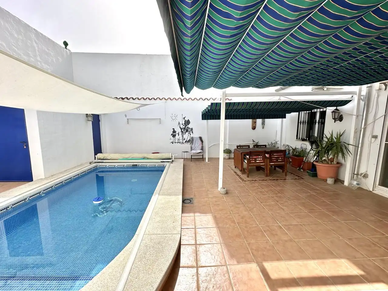 Piscina de Casa adosada en venta en Humilladero con Aire acondicionado, Terraza y Trastero