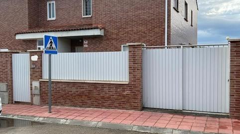 Foto 2 de Casa adosada de lloguer a Pioz, Guadalajara