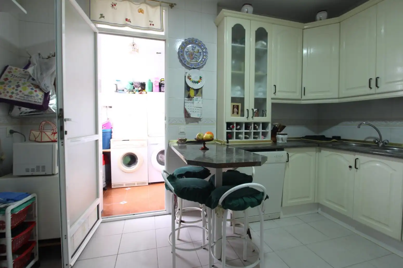 Küche von Wohnung zum Verkauf in Montijo mit Klimaanlage, Heizung und Parkett