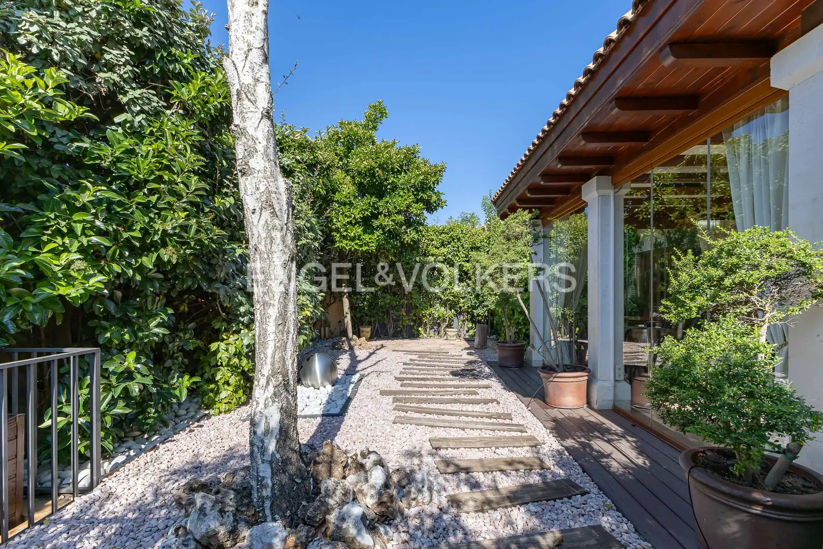 Houses for rent in Encinar de los Reyes
