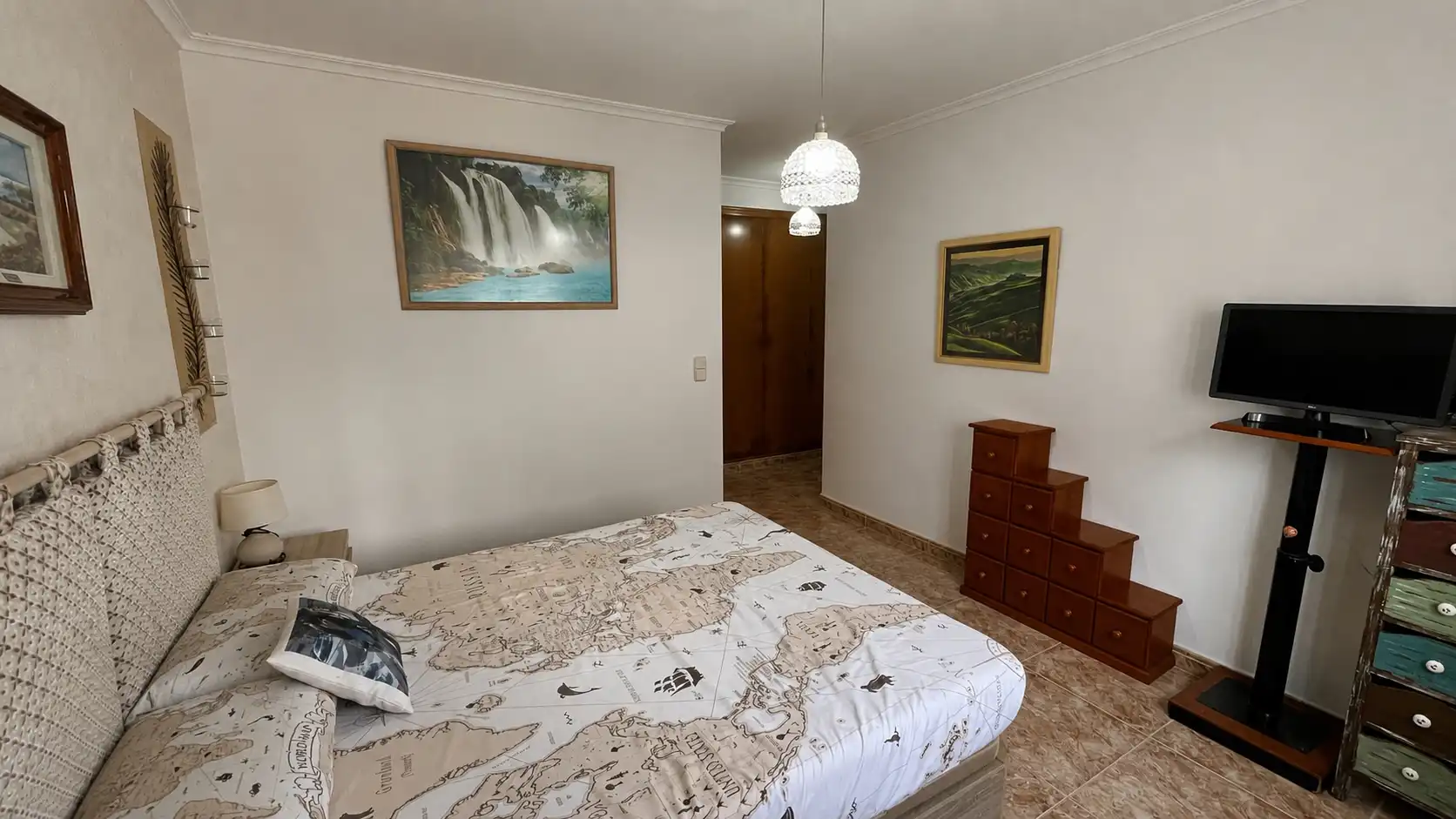 Habitación de Piso en venta en Valencia con Trastero, Horno y Balcón