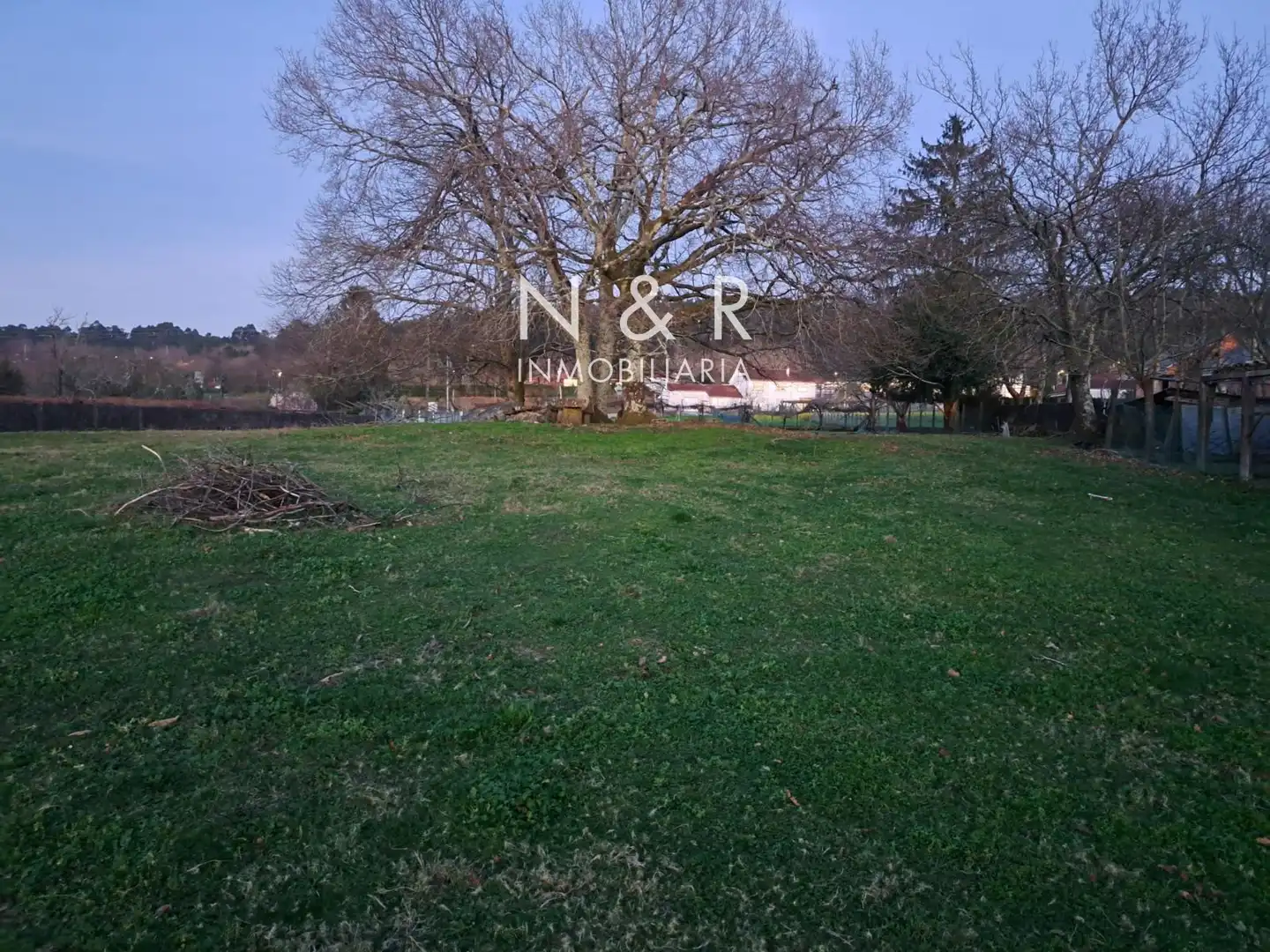 Rural land for sale in FRANCOS