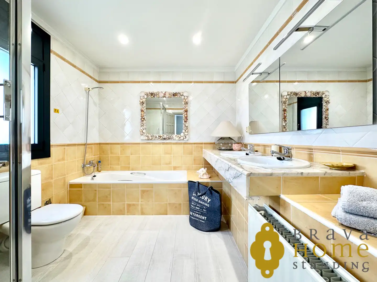 Baño de Casa o chalet en venta en Empuriabrava con Aire acondicionado, Terraza y Piscina
