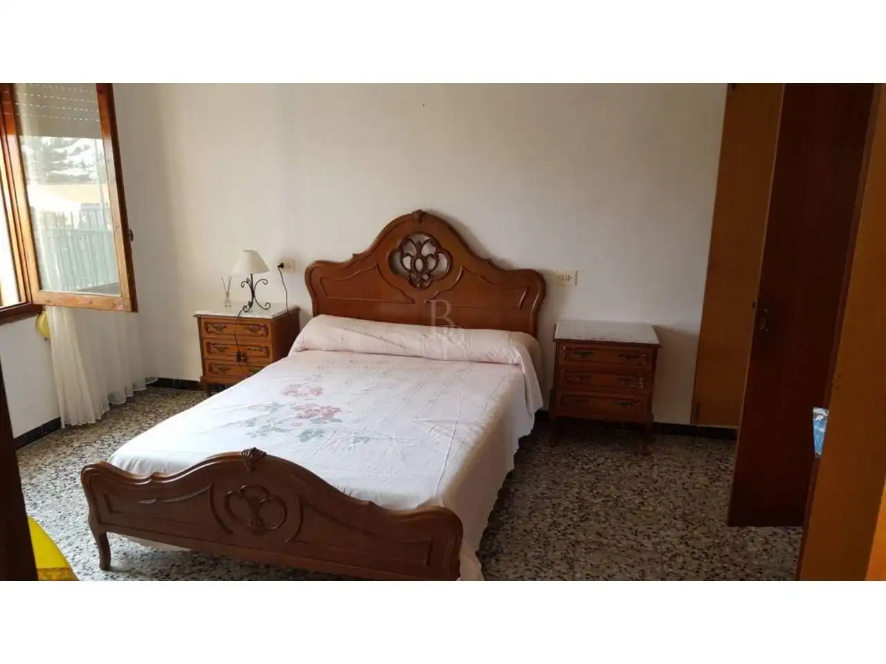 Habitación de Piso de alquiler en Vinaròs con Jardín privado, Terraza y Amueblado
