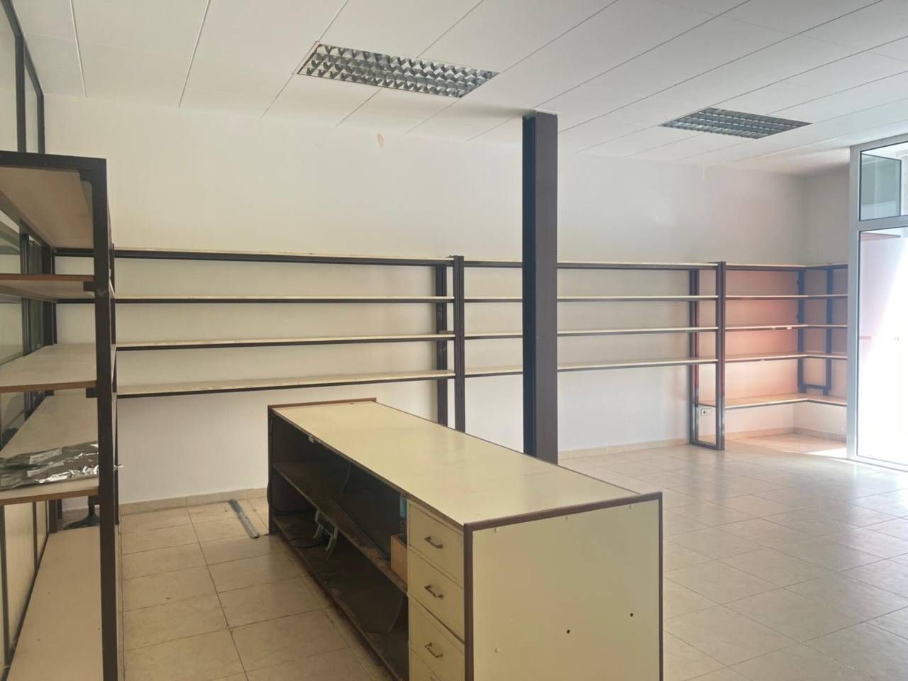 Premises to rent in Granollers  with Air Conditioner