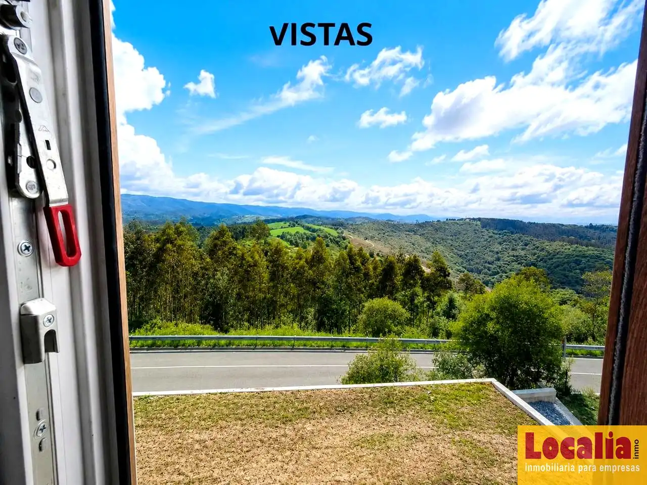 Vista exterior de Casa o chalet en venta en Comillas (Cantabria) con Jardín privado