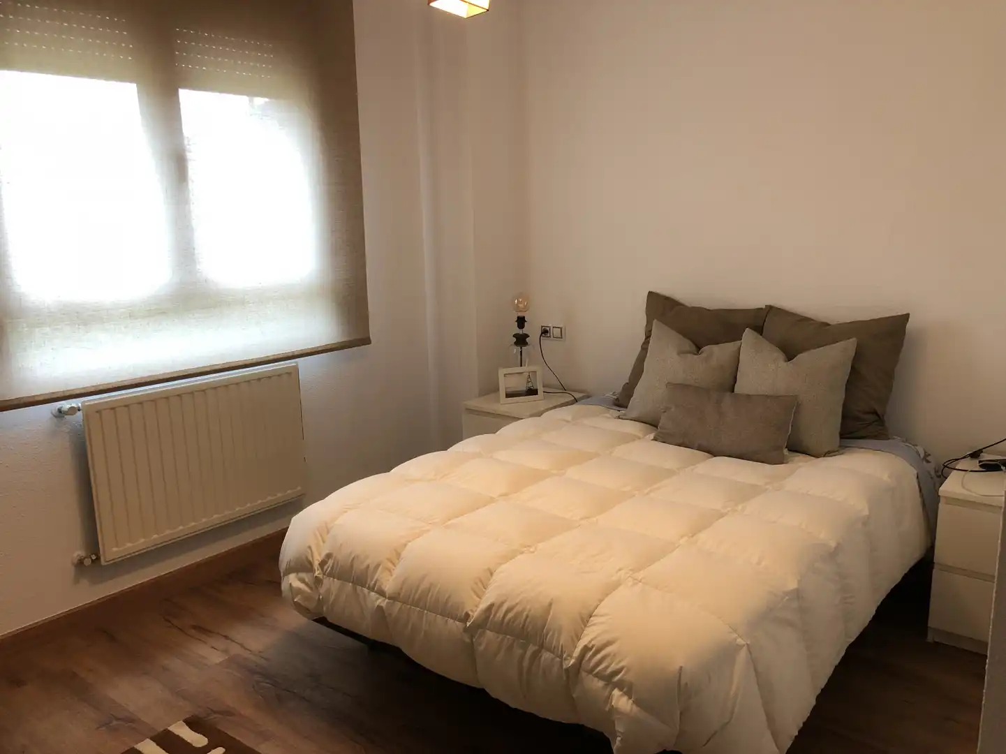 Bedroom of Flat for sale in Oviedo   with Heating, Parquet flooring and Storage room