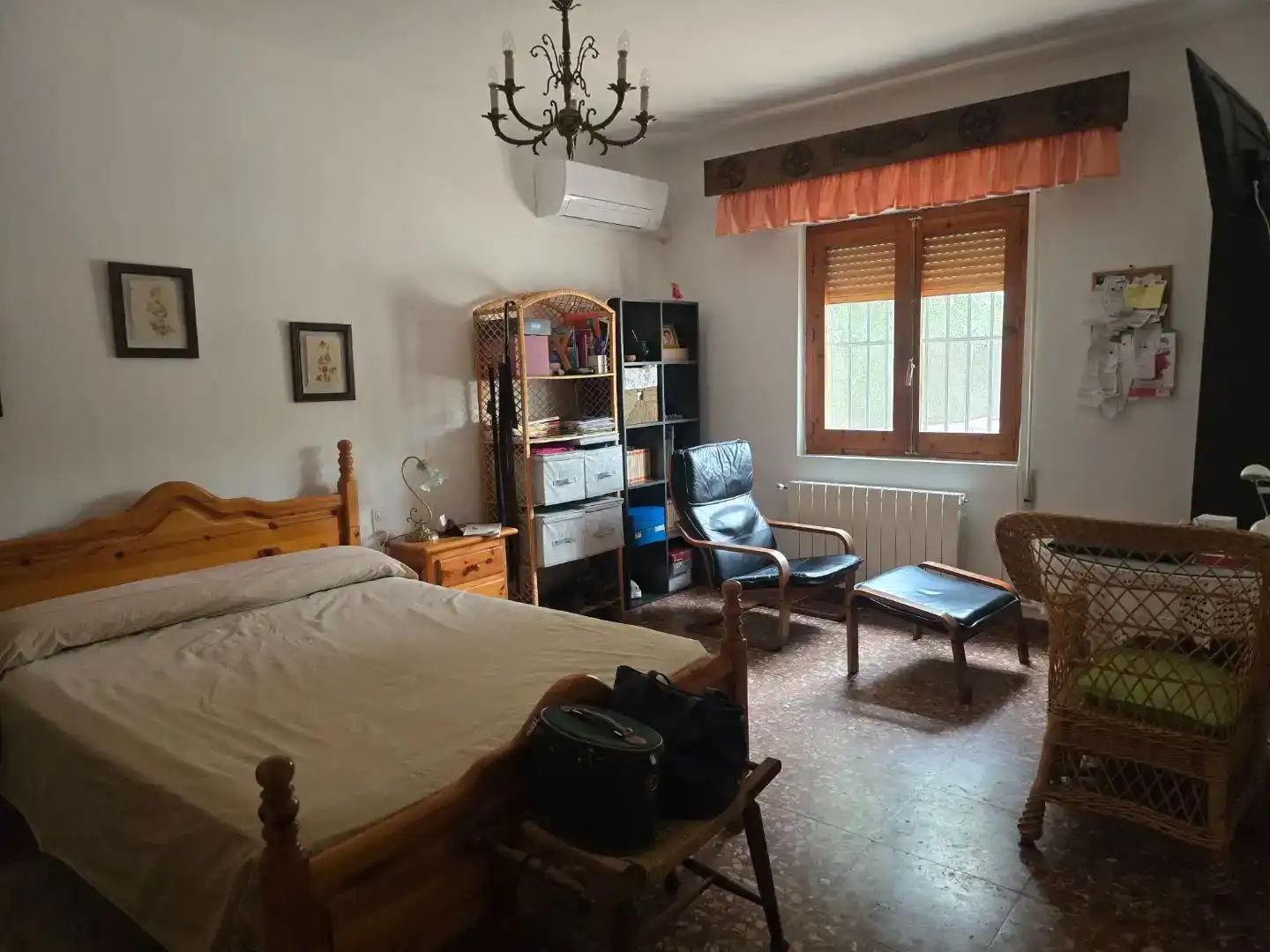Habitación de Casa o chalet en venta en  Albacete Capital con Aire acondicionado y Piscina