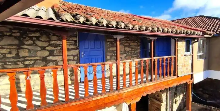 Vista exterior de Local en venda en Santa Colomba de Somoza