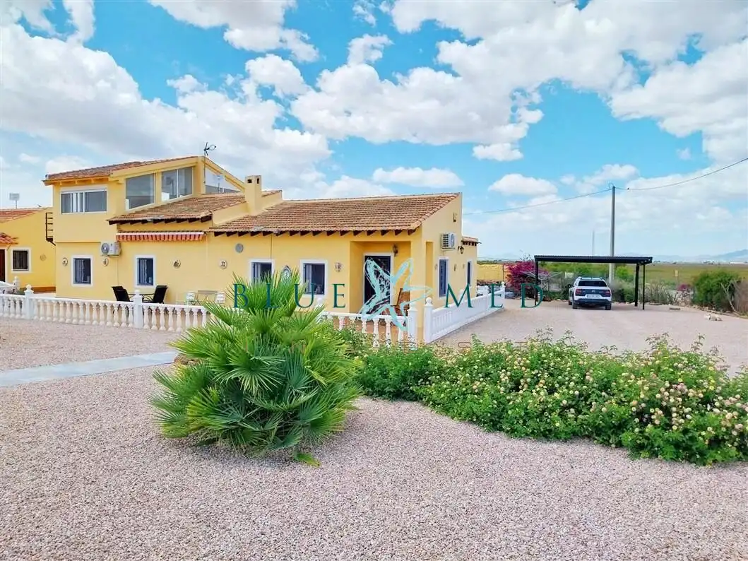Vista exterior de Casa o chalet en venta en Alhama de Murcia con Aire acondicionado, Calefacción y Jardín privado