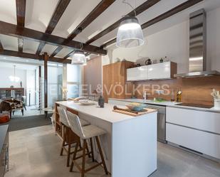 Kitchen of Single-family semi-detached for sale in  Valencia Capital