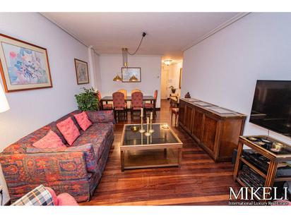 Living room of Apartment for sale in Santander  with Heating, Parquet flooring and Furnished