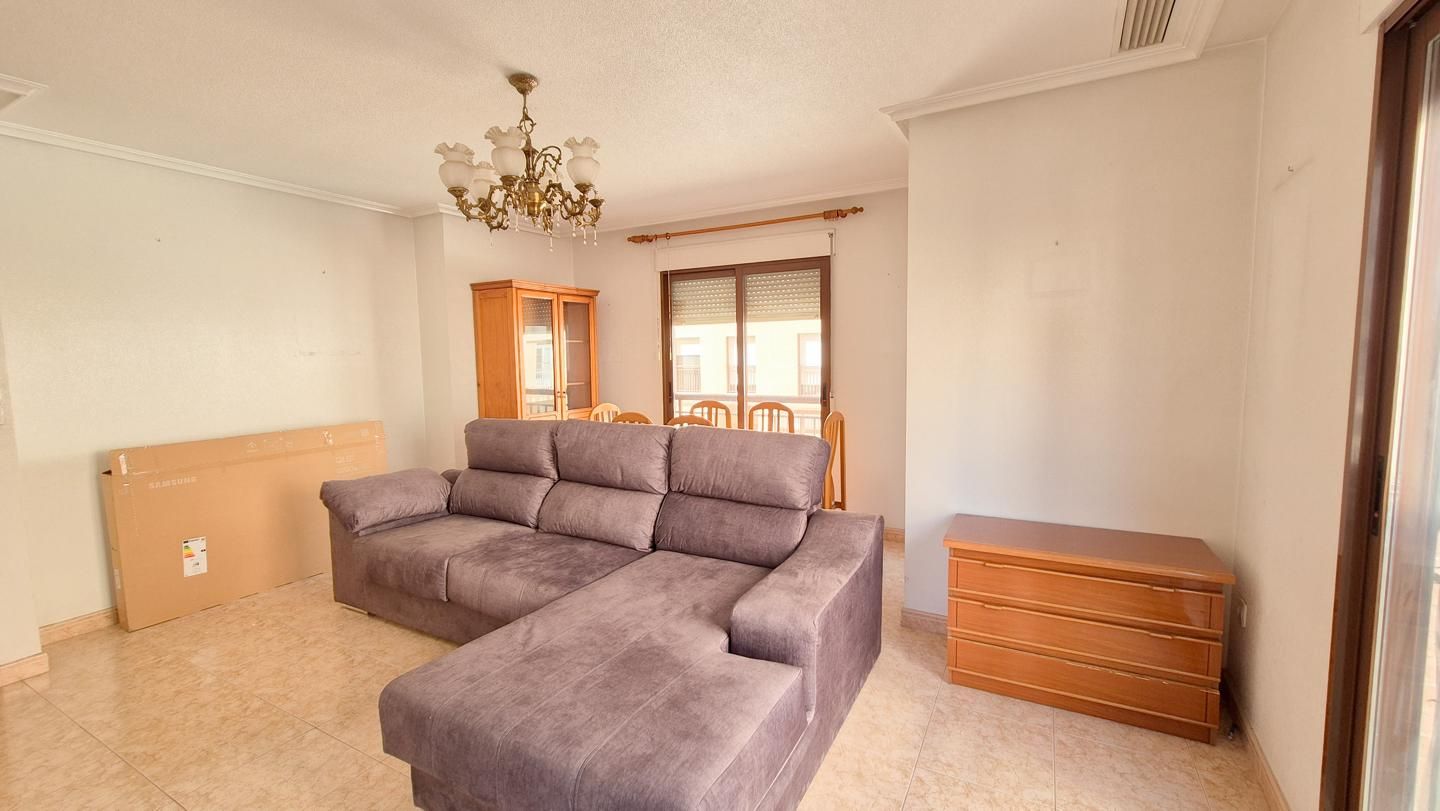 Sala d'estar de Pis en venda en Elche / Elx amb Balcó