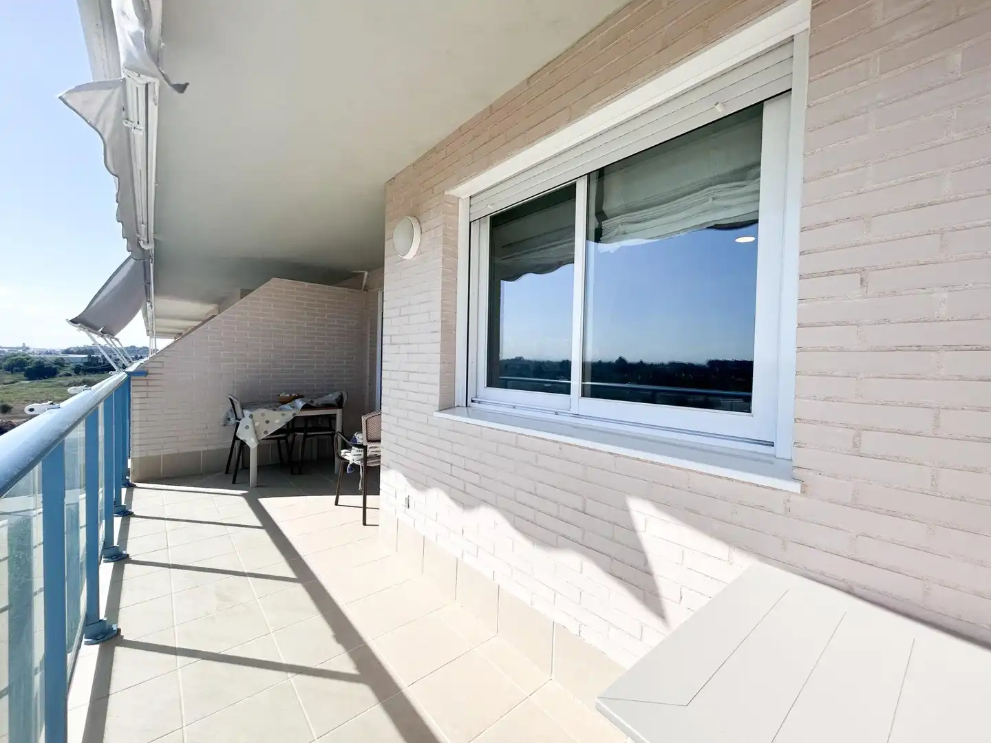 Terrasse von Wohnungen zur Miete in El Puig de Santa Maria mit Klimaanlage, Heizung und Privatgarten