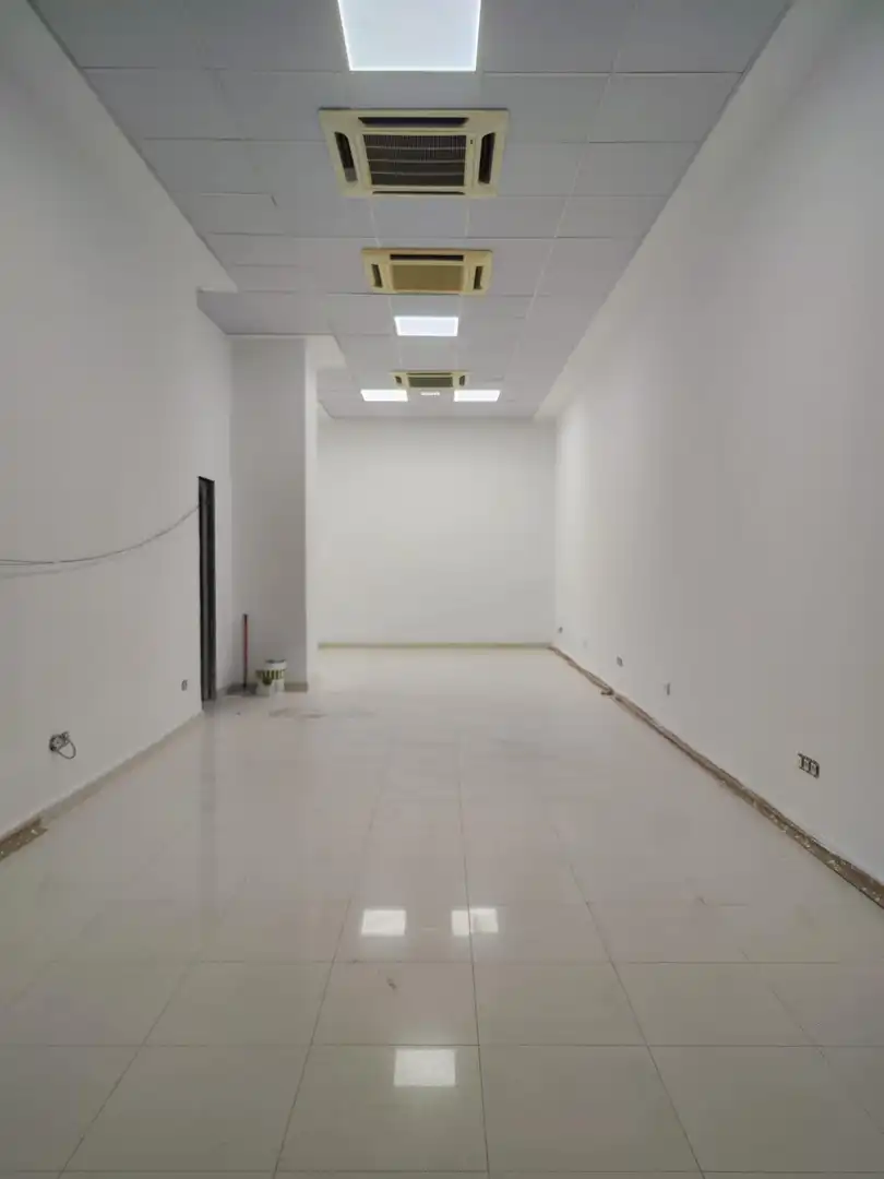 Local comercial de lloguer a Calle arabial 45, imagen 15
