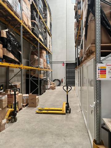 Nave industrial en Venta en apol.lo en Can Parellada