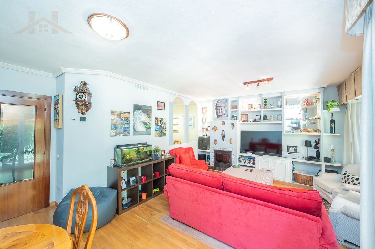 Living room of Single-family semi-detached for sale in Collado Villalba  with Air Conditioner, Heating and Terrace