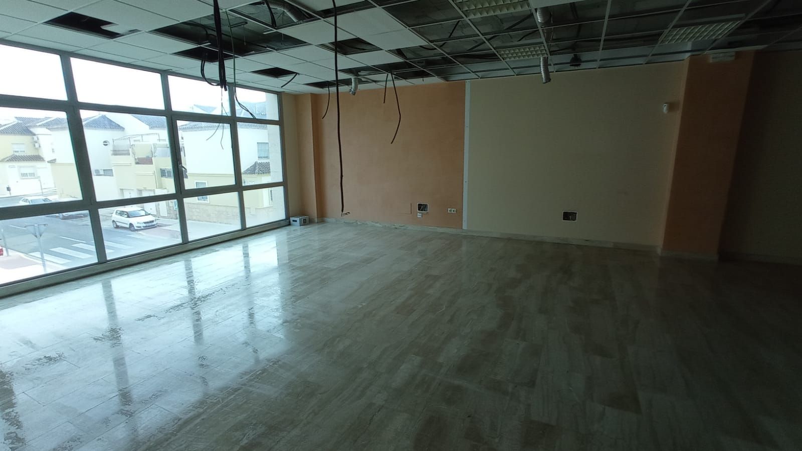 Office for sale in Alcalá de Guadaira