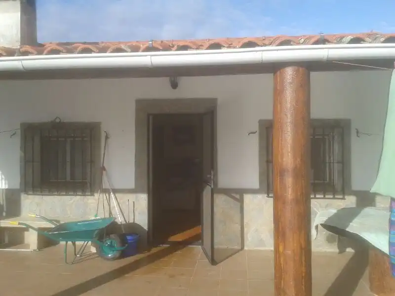 Country homes for sale in Brozas  with Private garden and Furnished