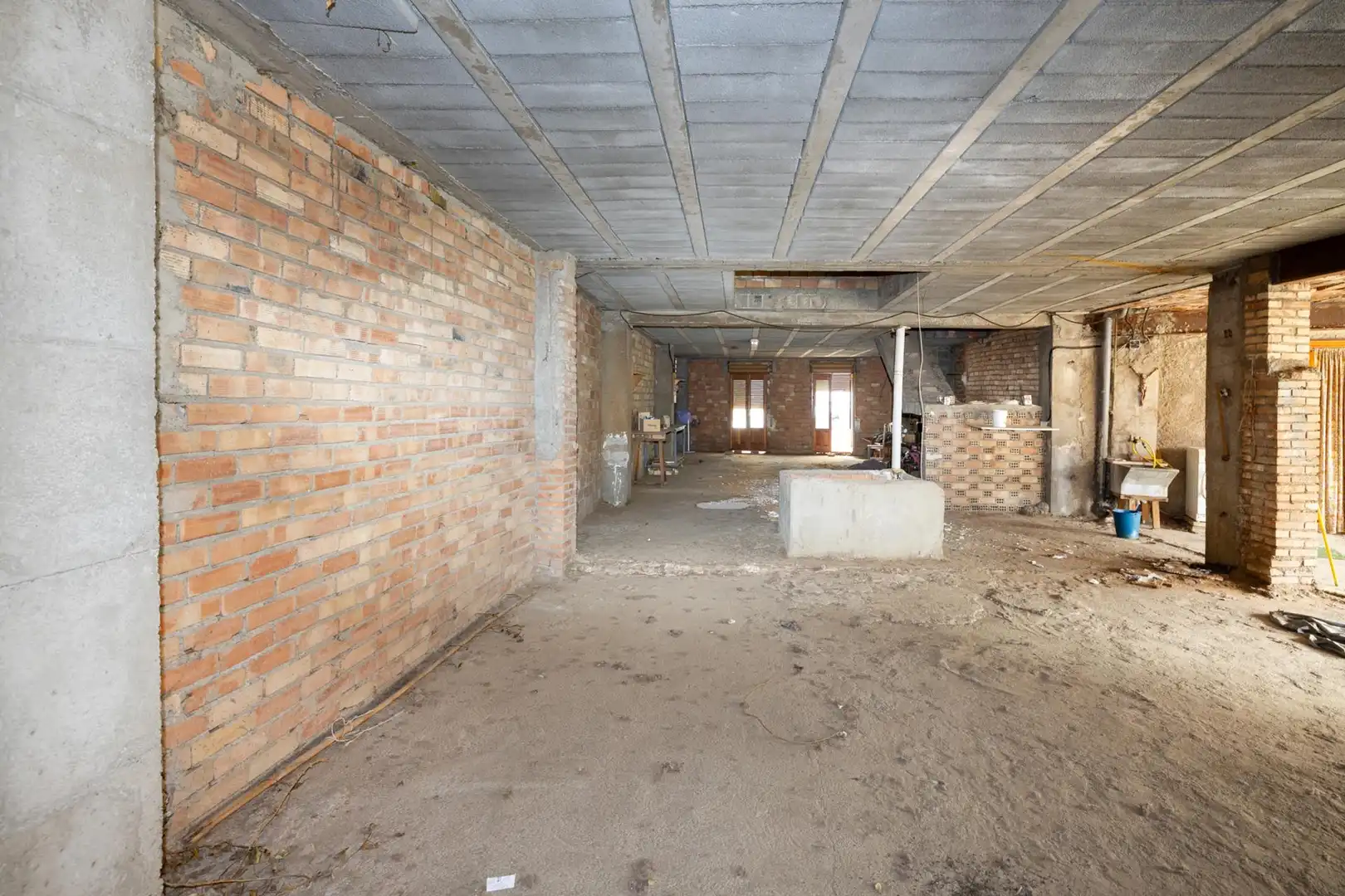 Edificio en venta en Lanjarón