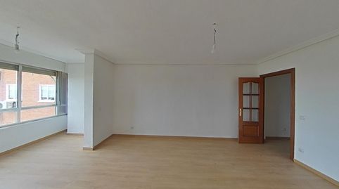 Foto 3 de Piso en venta en C/ Veracruz, Sur - PAU 4, Móstoles