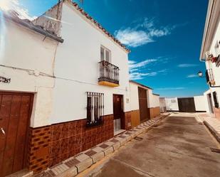 Vista exterior de Casa o xalet en venda en Fuente de Piedra amb Moblat