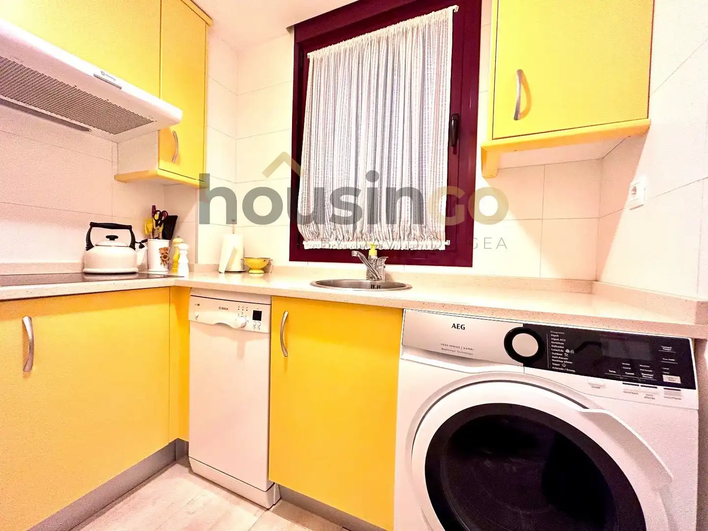 Apartamento de alquiler en General Oraa, Castellana