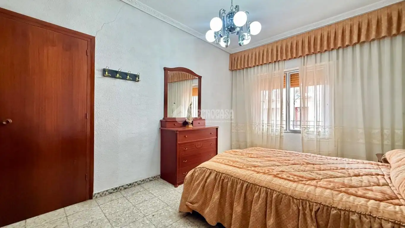Bedroom of Flat for sale in Fuensalida, Toledo