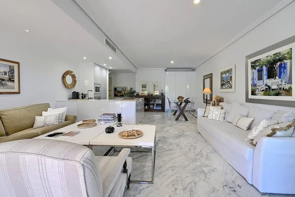 Piso con ascensor en venta en Río Real - Los Monteros, imagen 10
