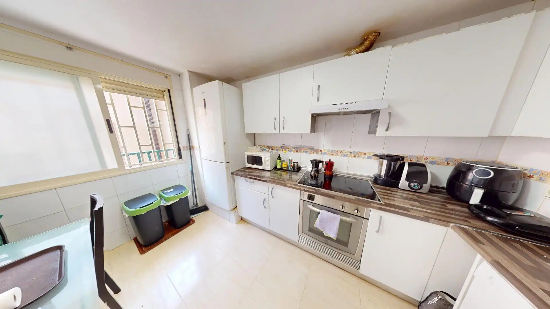 Küche von Wohnung zum Verkauf in El Molar (Madrid) mit Klimaanlage, Heizung und Privatgarten
