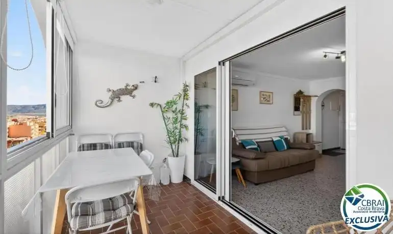 Apartament amb ascensor en venda a DELTA MUGA 9, imagen 3