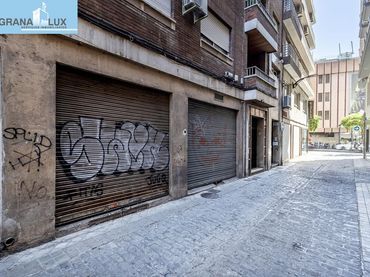 Local comercial en venda a Calle Duende