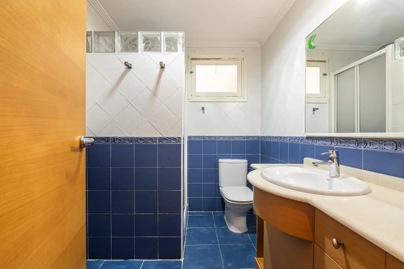Baño de Piso en venta en Elche ciudad